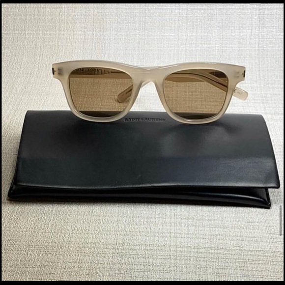 Saint Laurent nude plastic frame sunglasses - Picture 3 of 7
